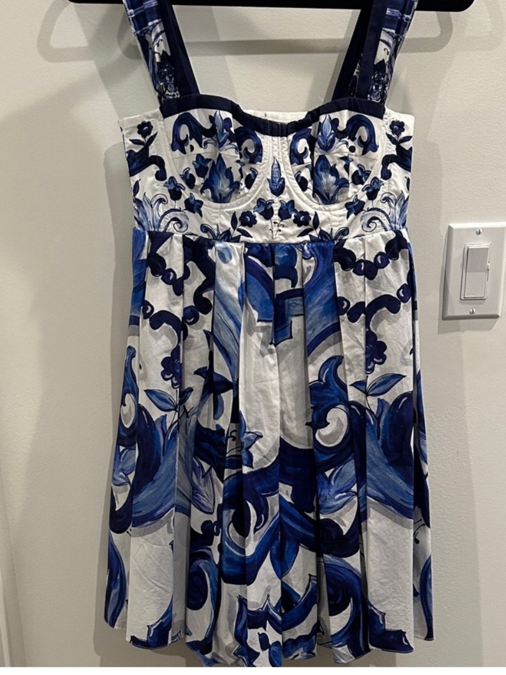 DOLCE & GABBANA
Majolica Print Bustier Mini Poplin Dress In Blue